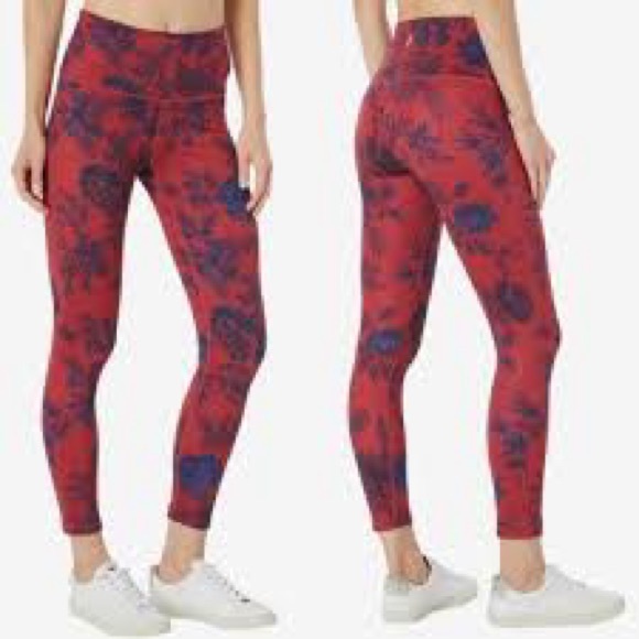 EUC Free People Movement Ashford Cropped Legging - Picture 4 of 9